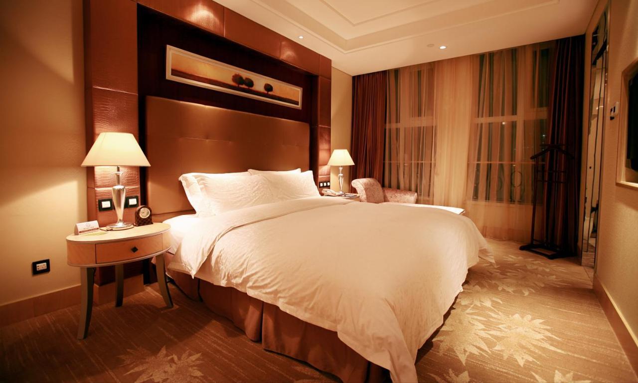 Beijing Lijingwan International Hotel Chaoyang  Exteriér fotografie
